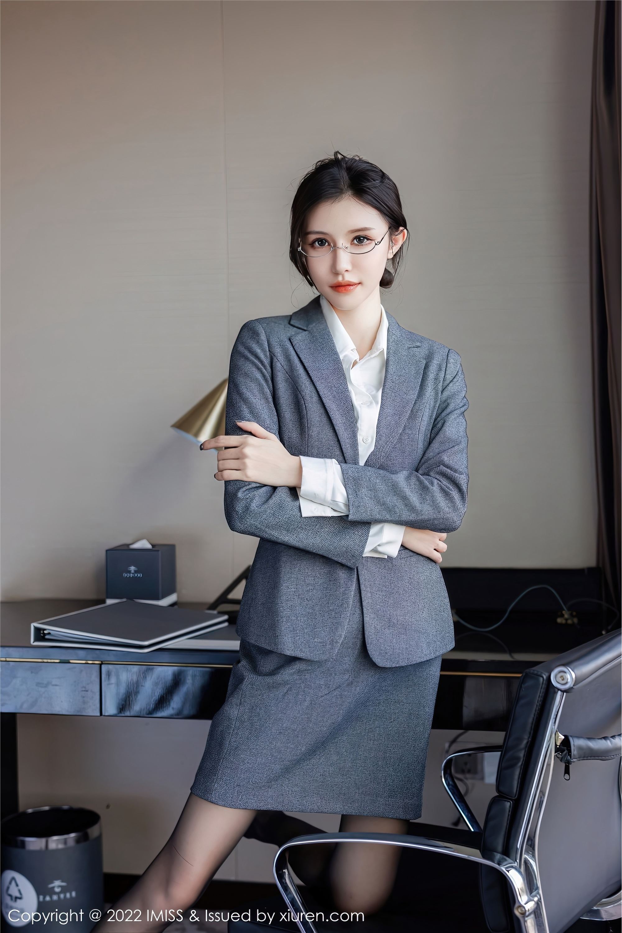 IMiss爱蜜社 2022.12.06 VOL.708 泥鳅鳅